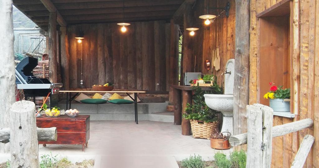 Вілла Agriturismo Il Mirtillo B,B Pasturo Екстер'єр фото