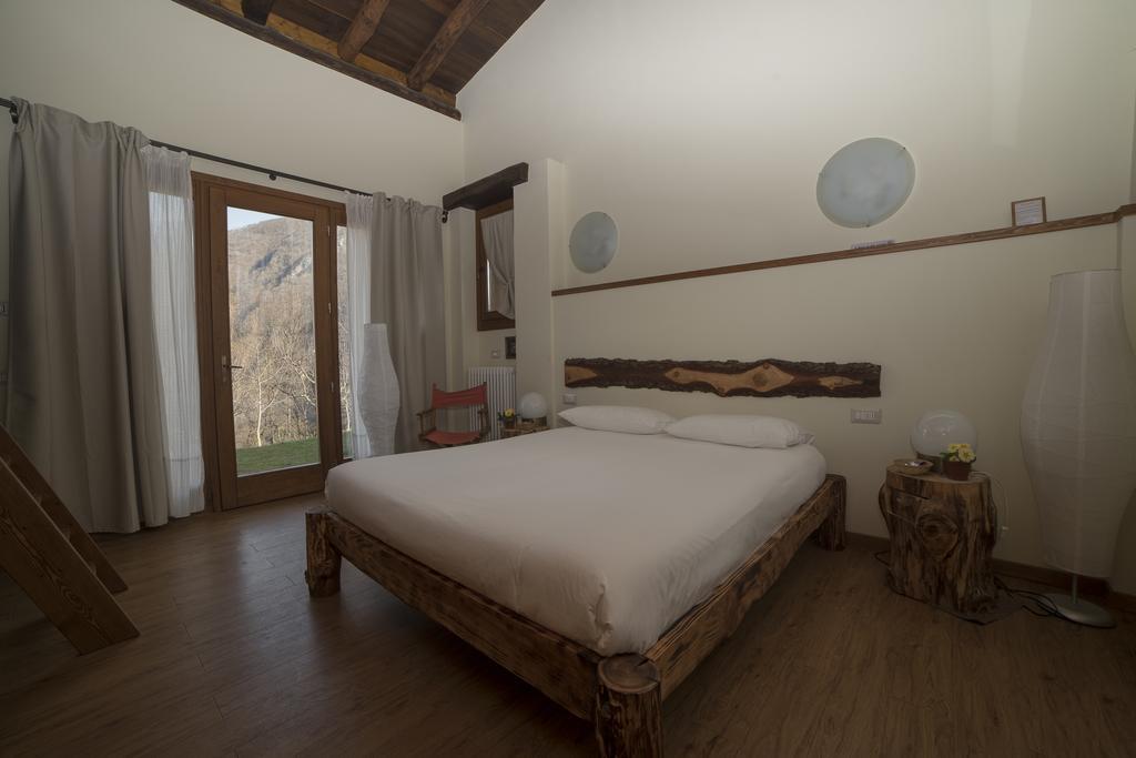 Вілла Agriturismo Il Mirtillo B,B Pasturo Екстер'єр фото